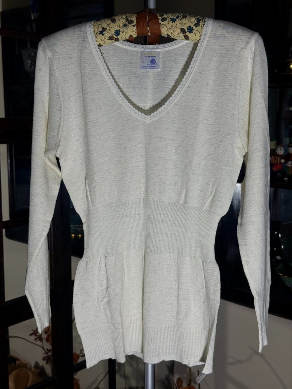 Women's Merino Wool Top Thermal Underwear Natural Warmer Made in Australia L NEW